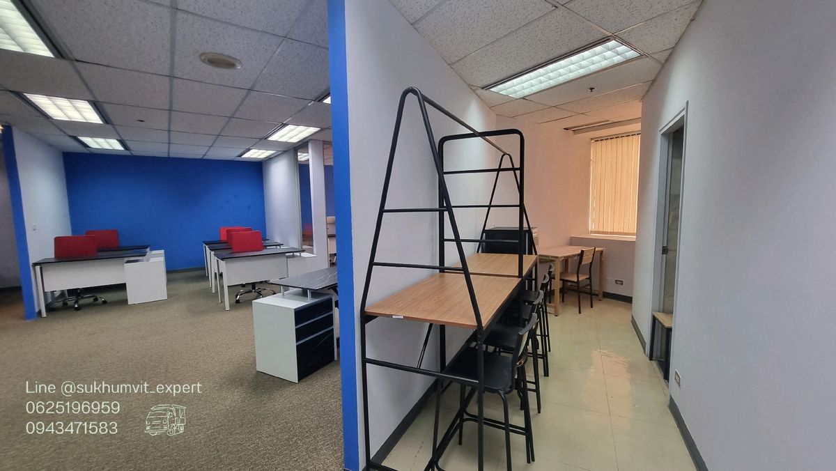 ให้เช่าสำนักงานนานา : Bts นานา ให้เช่าออฟฟิศตกแต่งเรียบร้อย 116 ตร.ม. พร้อมเฟอร์นิเจอร์ ย้ายเข้ามาทำงานได้เลย มีห้องน้ำส่วนตัว