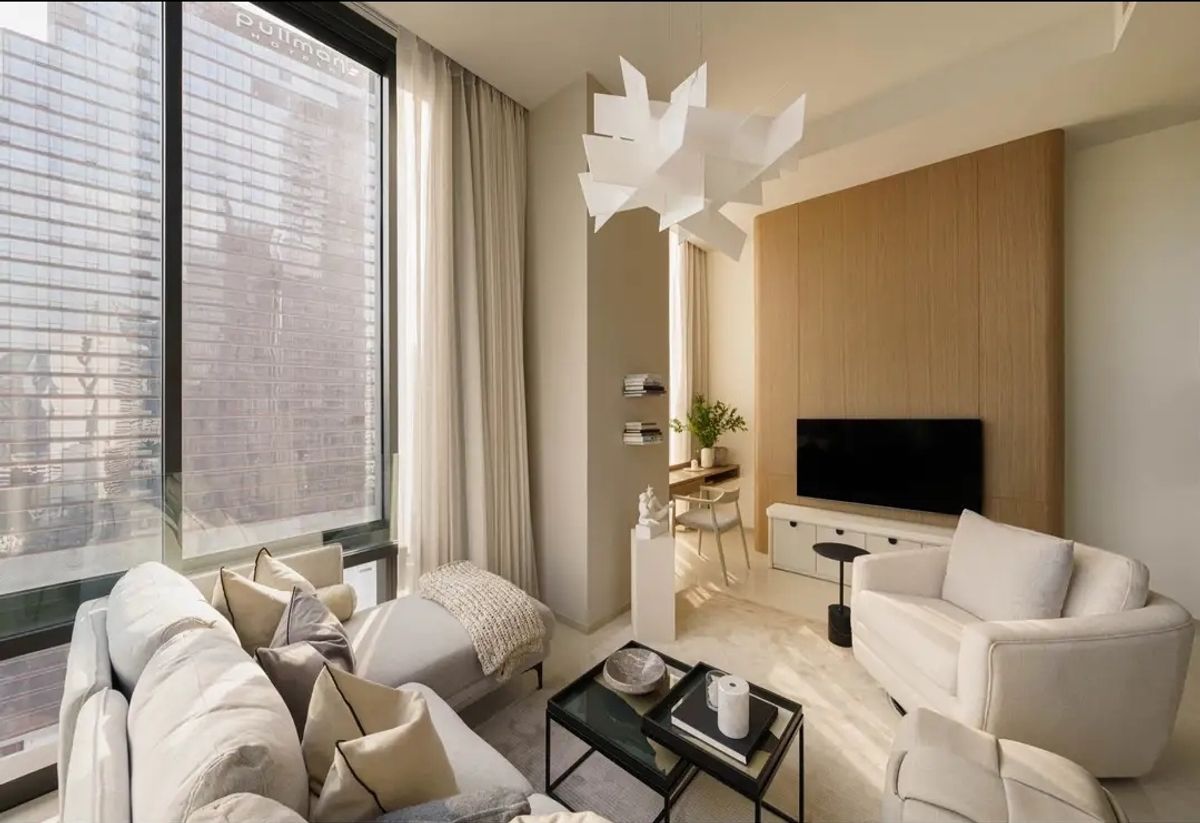 For RentCondoSilom, Saladaeng, Bangrak : ✨ Ashton Silom - Luxurious condo in the heart of Silom, complete with a light price!  35 sq.m. | 🛏 1 bedroom | 🚿 1 bathroom 💸 Rent only 29,000 baht/month. Call: 086-746-8882 (K. Cooper)