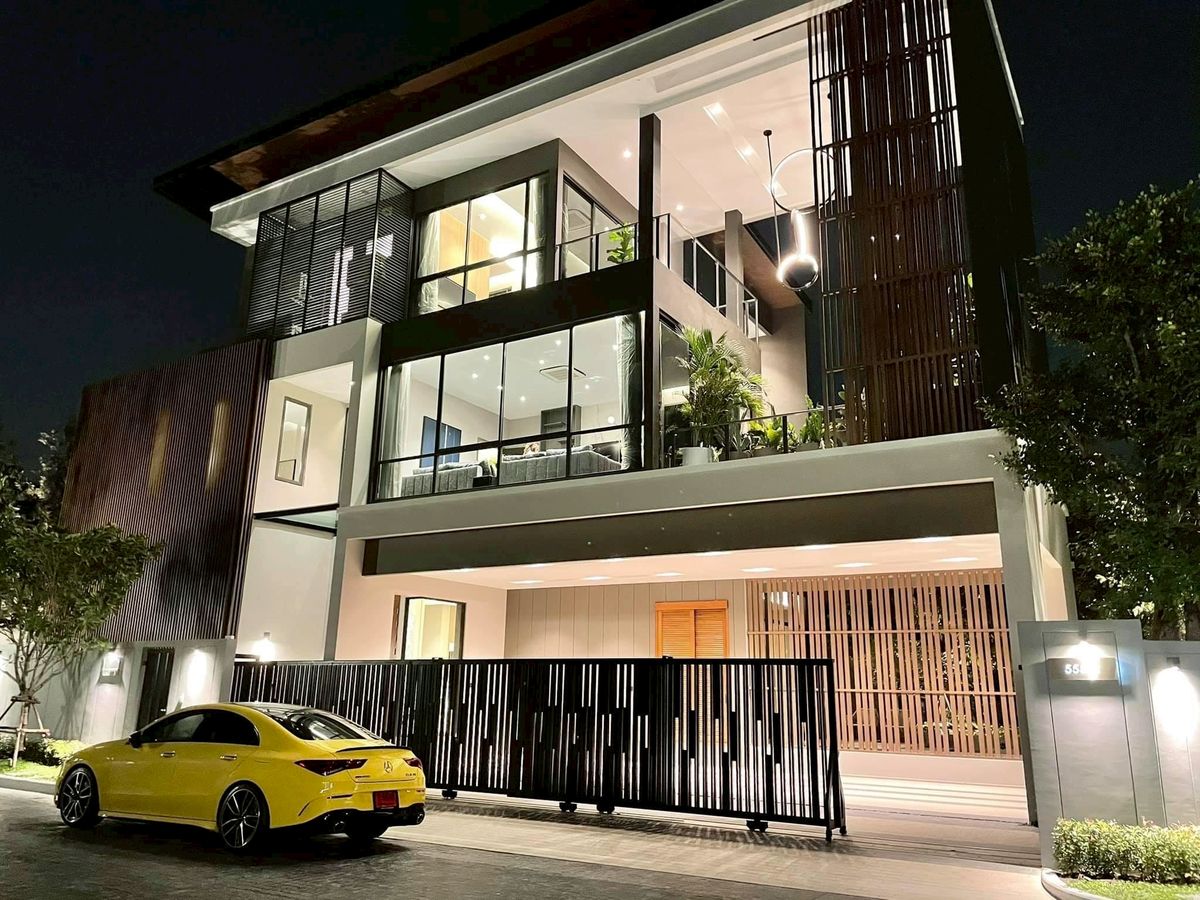 For RentHouseVipawadee, Don Mueang, Lak Si : LTH12275 - House for Rent at the Gentry Vibhavadi Size 593 SQ.M 5 Beds 7 Baths Near BTS Wat Phra Sri Mahattation Only 400K/Month