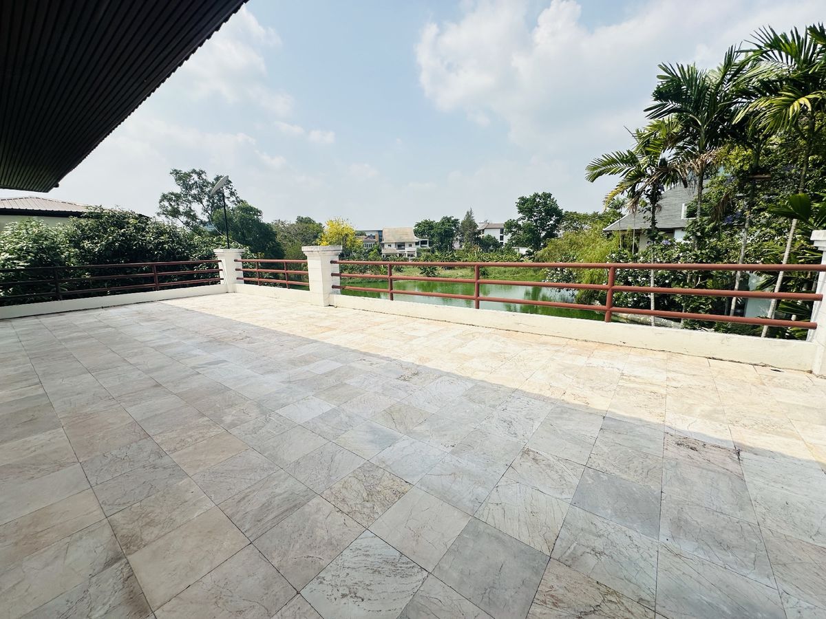 For SaleHousePathum Thani,Rangsit, Thammasat : House for sale Muang Ek Village, big house, good condition, area of 324 sq.w., behind the house next to the waterfront, Soi Ekarat 6, Lak Hok Subdistrict, Mueang Pathum Thani District Pathum Thani Province