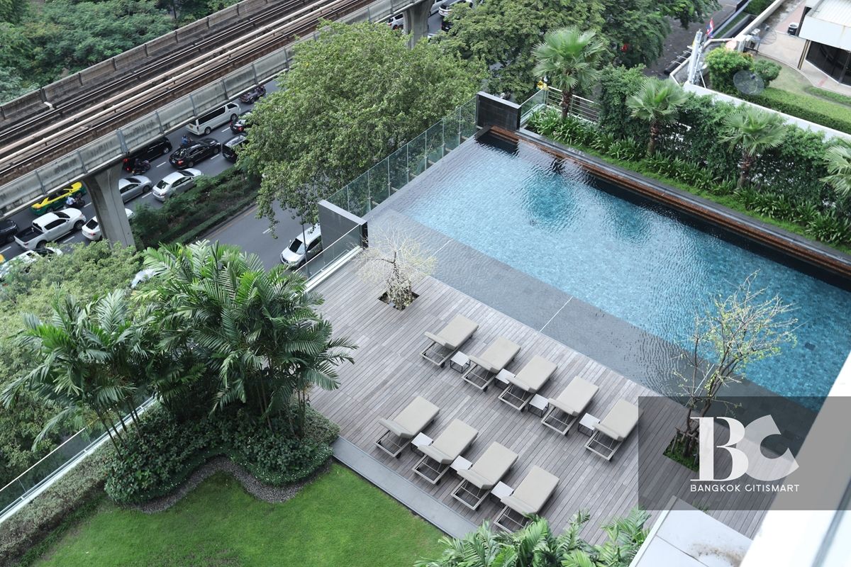 For SaleCondoWitthayu, Chidlom, Langsuan, Ploenchit : 🔥 Condo for sale 185 Rajadamri (185 Ratchadamri), Super Luxury Condo, near the BTS station, Ratchadamri, Silom BTS, Sala Daeng, 8th floor, 76 SQ.M. 1 bedroom, 1 bathroom, ready to inquire. Line: stampp2829 / 098-8674969
