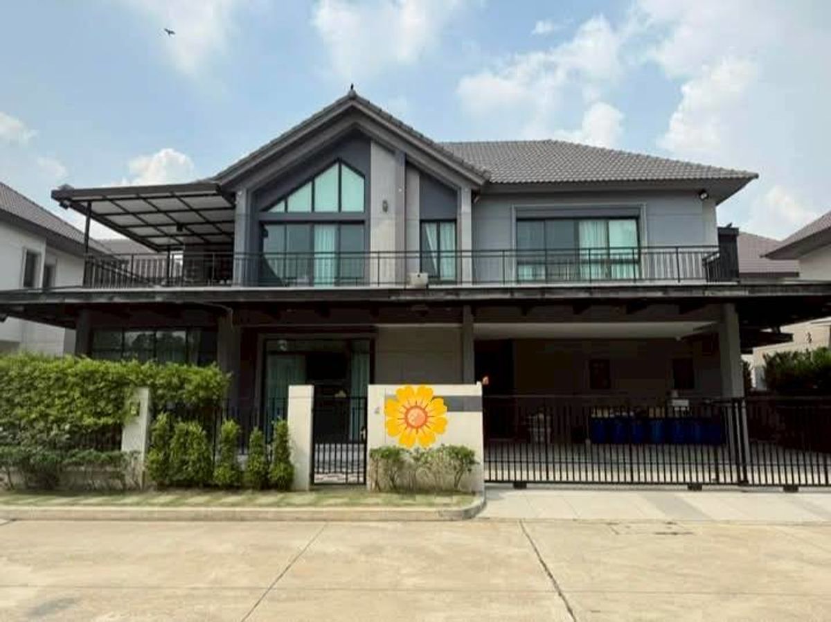 ให้เช่าบ้านบางนา แบริ่ง ลาซาล : ให้เช่าบ้านเดี่ยวหรู สไตล์ Modern Luxury โครงการบางกอกบูเลอร์วาร์ด ศรีนครินทร์-บางนา โดย SC ASSET 💰 ราคาเช่า 100,000 บาท/เดือน (ต่อรองได้)