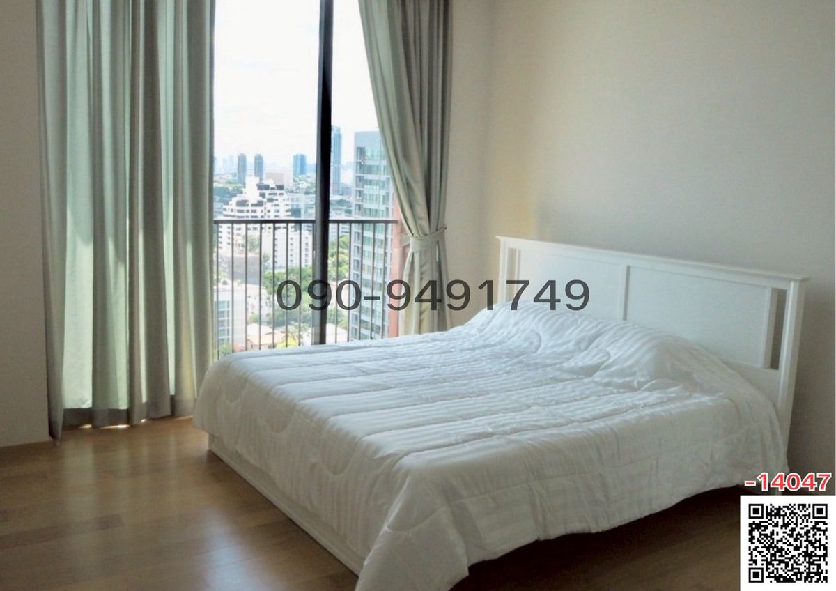 For RentCondoAri,Anusaowaree : Rent a Noble Restaurant near BTS Ari and La Villa