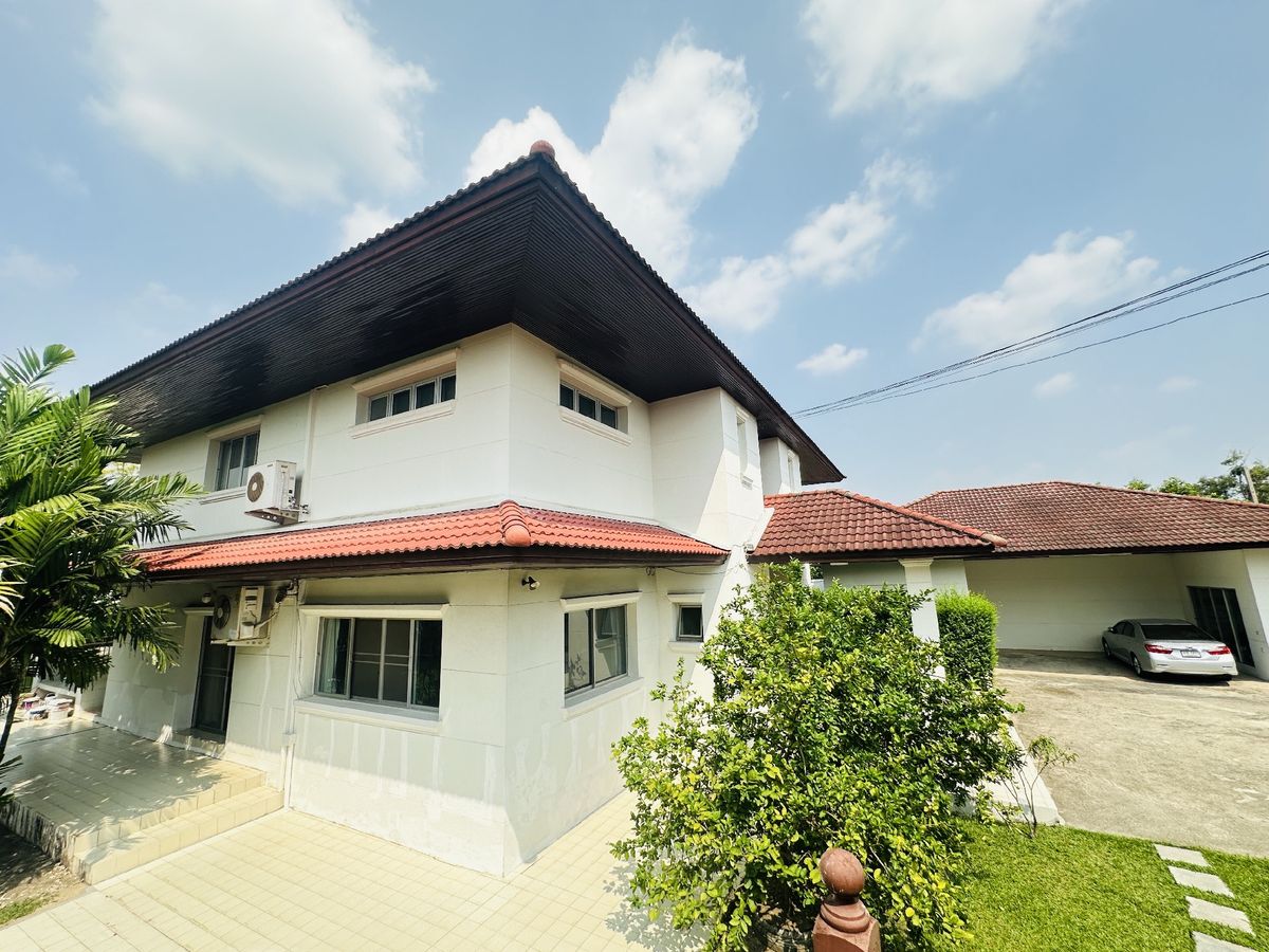 For SaleHousePathum Thani,Rangsit, Thammasat : House for sale Muang Ek Village, big house, good condition, area of 324 sq.w., behind the house next to the waterfront, Soi Ekarat 6, Lak Hok Subdistrict, Mueang Pathum Thani District Pathum Thani Province