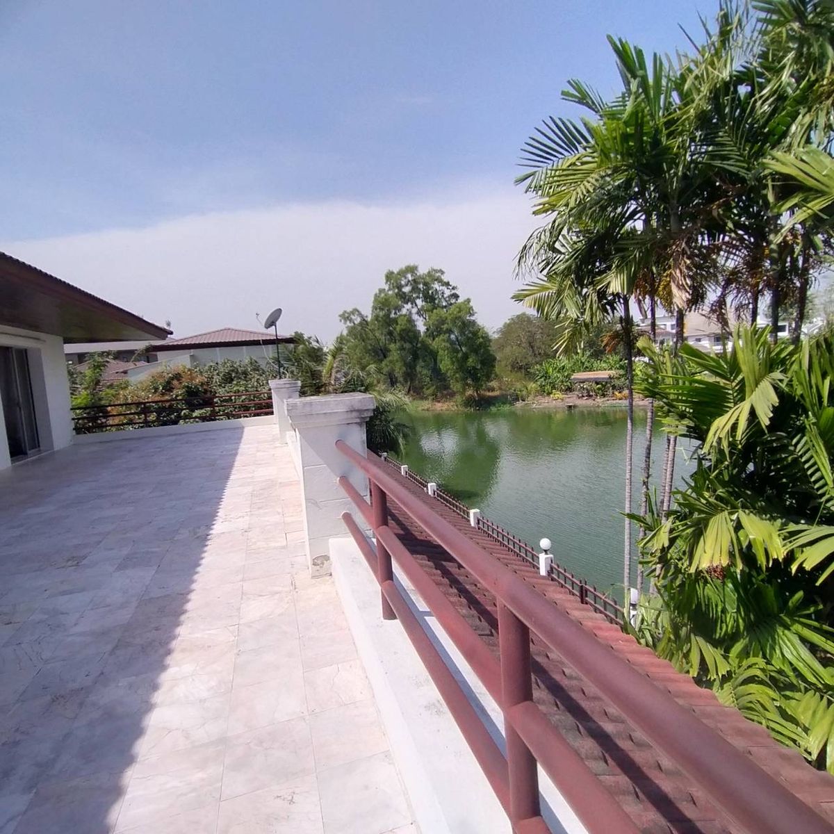 For SaleHousePathum Thani,Rangsit, Thammasat : House for sale Muang Ek Village, big house, good condition, area of 324 sq.w., behind the house next to the waterfront, Soi Ekarat 6, Lak Hok Subdistrict, Mueang Pathum Thani District Pathum Thani Province