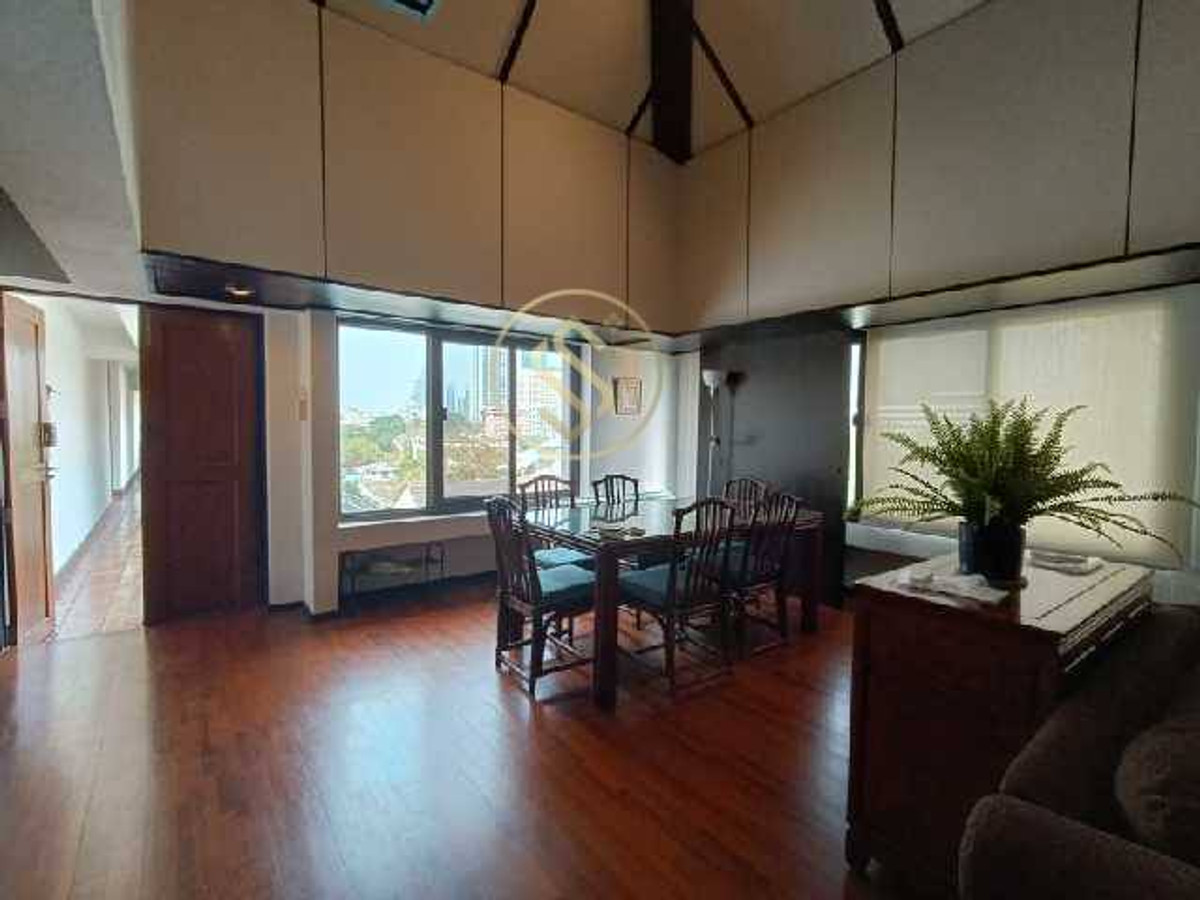 For RentAri,Anusaowaree : Luxury apartment for rent in the heart of Ari, 3 bedrooms, 3 bathrooms, 1 large kitchen, 200 sqm.