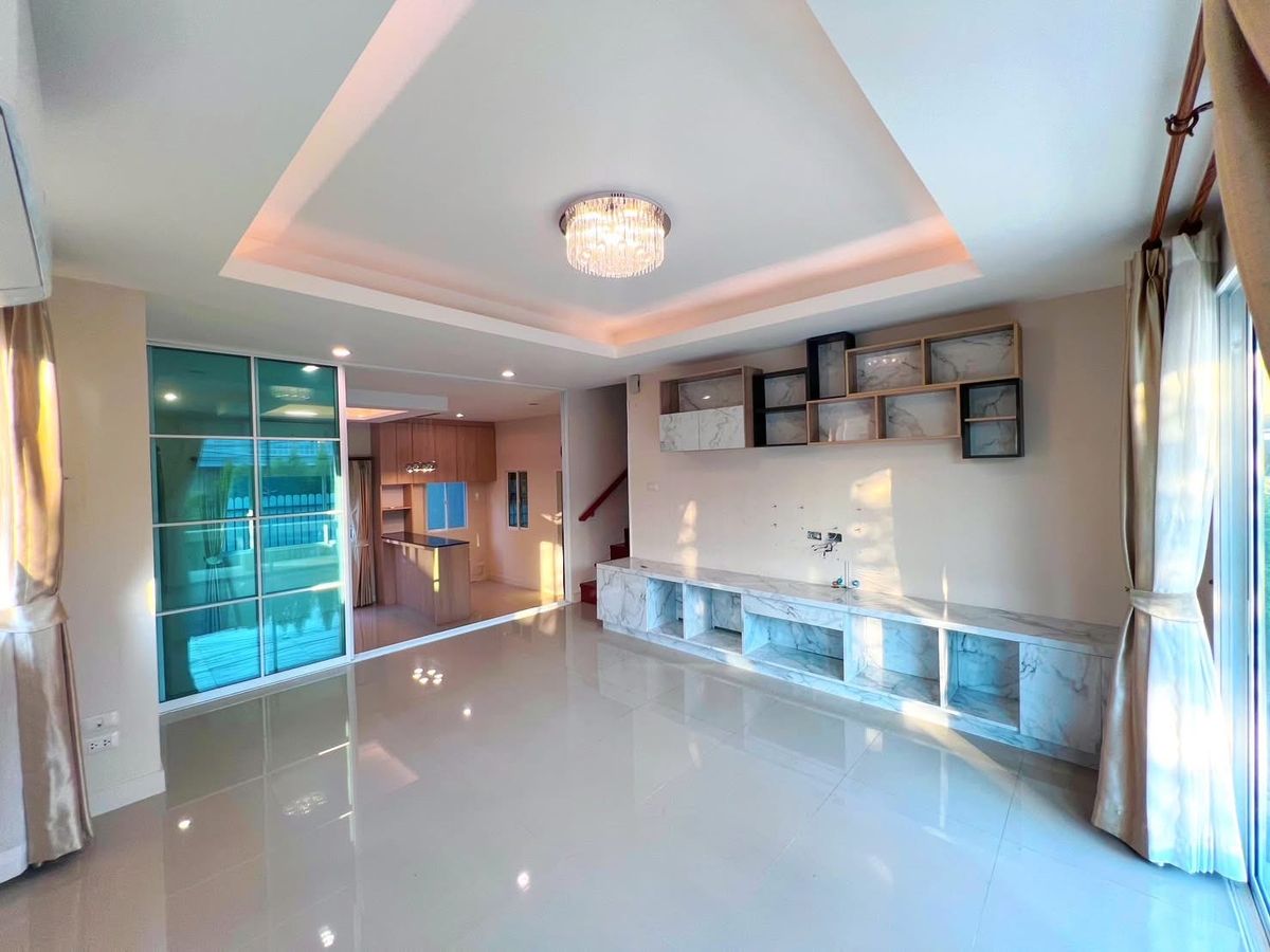 ให้เช่าบ้านสมุทรปราการ สำโรง : ให้เช่าบ้านเดี่ยว หมู่บ้านลลิล ซอยมังกร สภาพใหม่ ใกล้ตลาดหัวถนนเทพารักษ์, Mega Bangna 