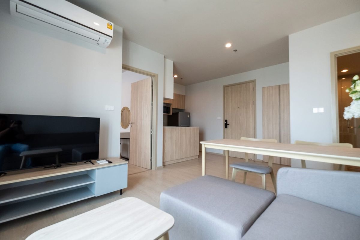 For RentCondoBangna, Bearing, Lasalle : Rent‼ ️ Nue Mega Plus Bangna (New Mega Plus Bangna). Interested in asking Add LINE @gloorious1 (with @)