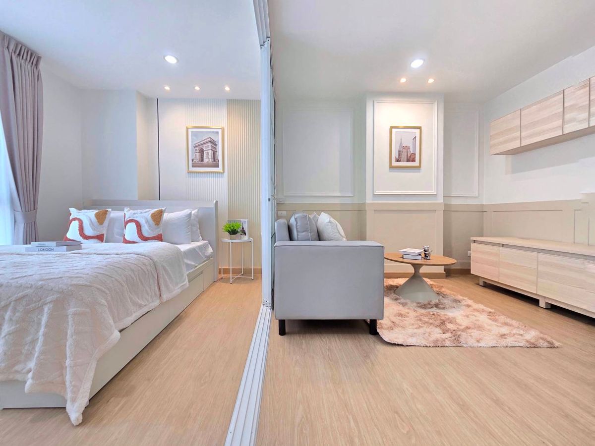 For SaleCondoKasetsart, Ratchayothin : 🏢 Good condo, location in the city center, a large room near Plaza Lagoon, just a few minutes, worth more than anyone else! 🌳 Double U Condominium Ladprao-Wang Hin 🌳