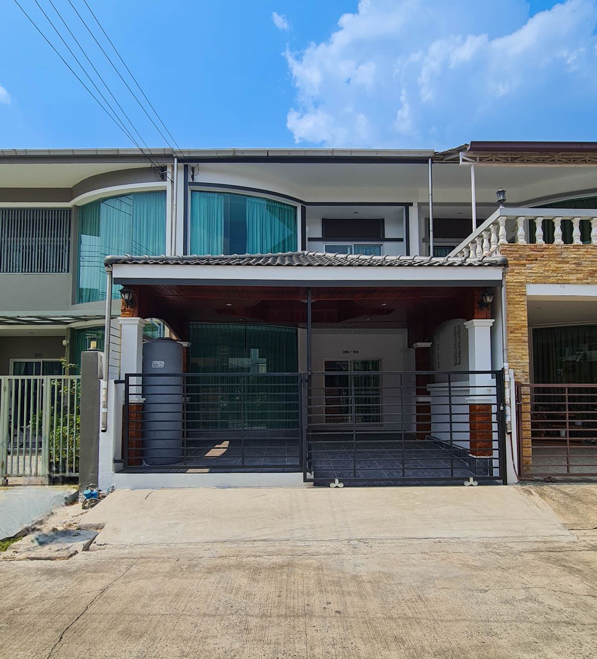 For SaleTownhomeLadkrabang, Suwannaphum Airport : 3 bedroom townhouse for sale in Chalong City, Ratchapruek University, Chalong Krung Rd., 61, connecting to many main renovations, ready to stay