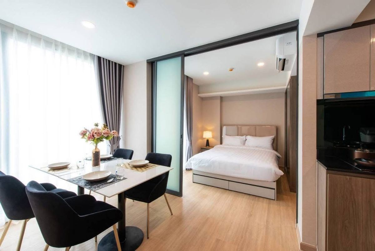 For RentCondoRama9, Petchburi, RCA : LTH122770 - Lloyd Soonvijai For Rent Size 54 SQM. 2 Beds 2 Baths Near BTS THONG LOR STATION ONLY 50K/Month