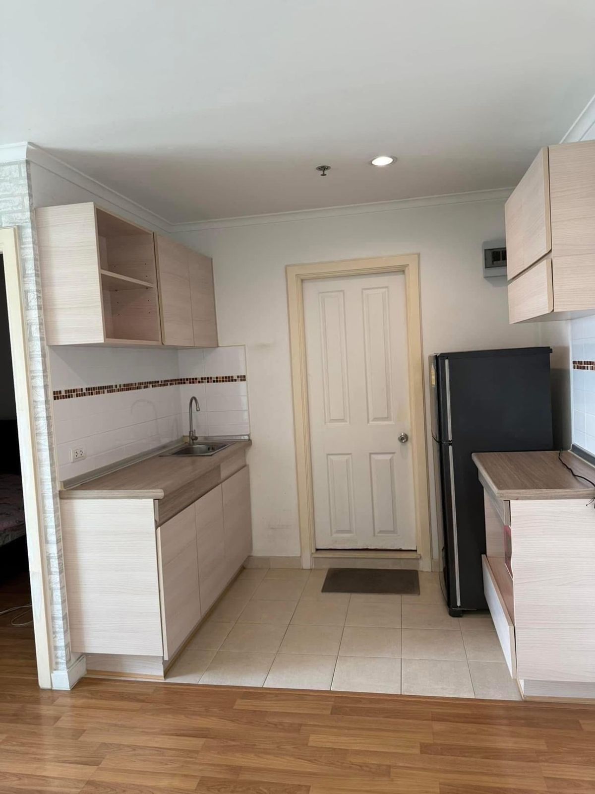 For SaleCondoKasetsart, Ratchayothin : Lumpini Place Ratchayothin Condo for sale, 1 bedroom, 1 bathroom, size 11, 30 square meters, price 2,990,000 baht.