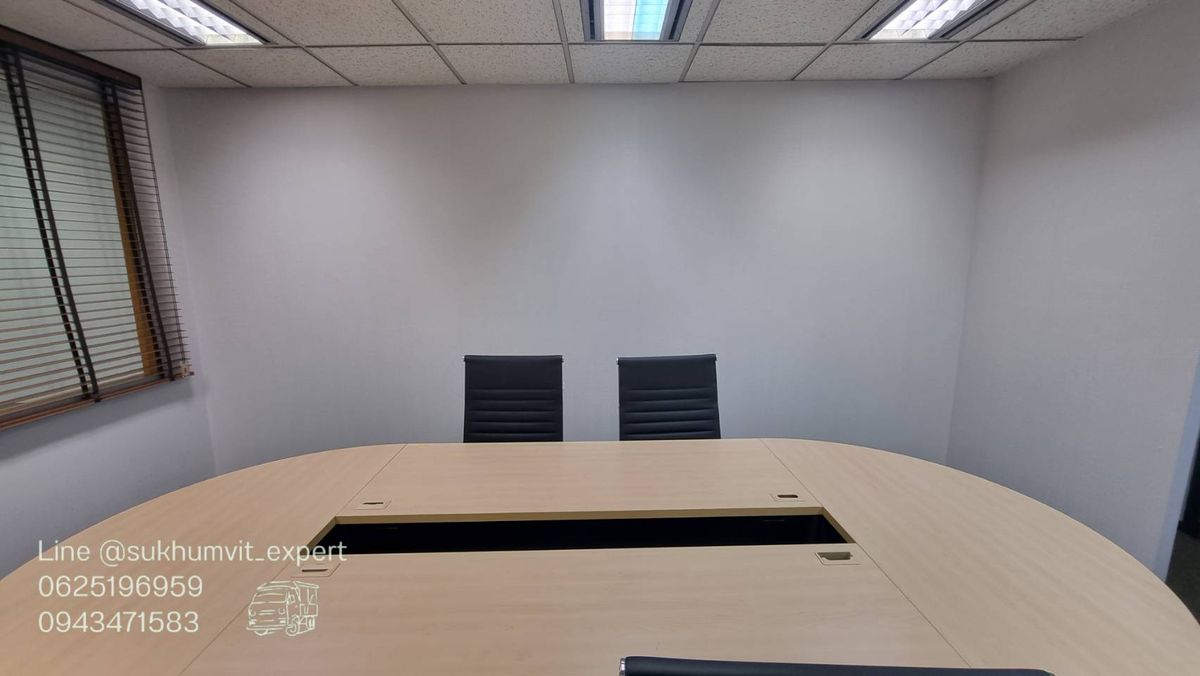 ให้เช่าสำนักงานนานา : Bts นานา ให้เช่าออฟฟิศตกแต่งเรียบร้อย 97 ตร.ม. พร้อมเฟอร์นิเจอร์ ย้ายเข้ามาทำงานได้เลย