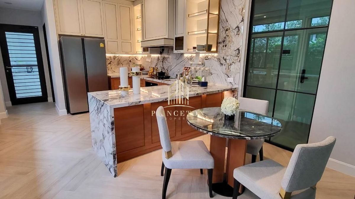 HousePattanakan, Srinakarin : Nantawan Rama 9 New Krungthepkretha 📞092-4252445