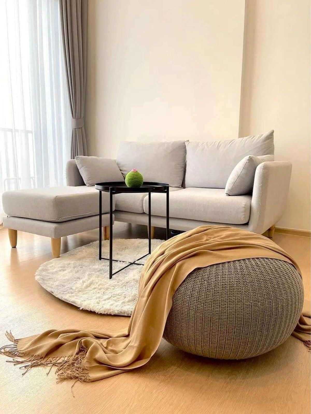 ให้เช่าคอนโดสุขุมวิท อโศก ทองหล่อ : Condo for rent: Maru Ekkamai 2 (BTS Ekkamai )MK-02  line @livingbkk