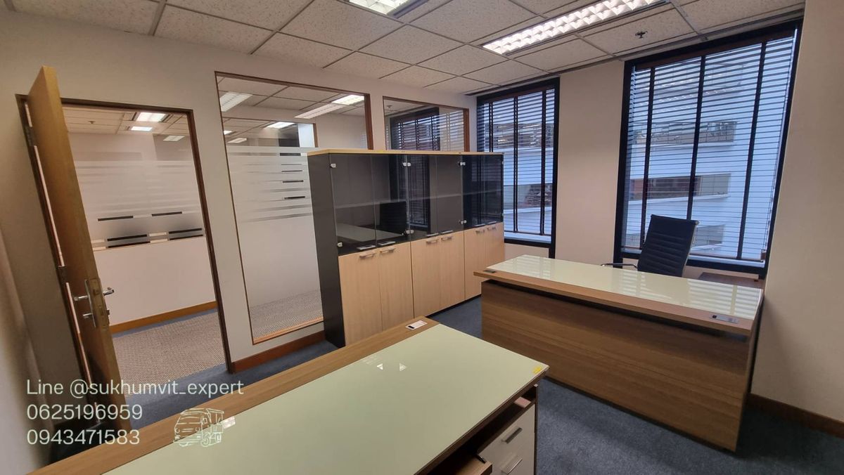 ให้เช่าสำนักงานนานา : Bts นานา ให้เช่าออฟฟิศตกแต่งเรียบร้อย 97 ตร.ม. พร้อมเฟอร์นิเจอร์ ย้ายเข้ามาทำงานได้เลย
