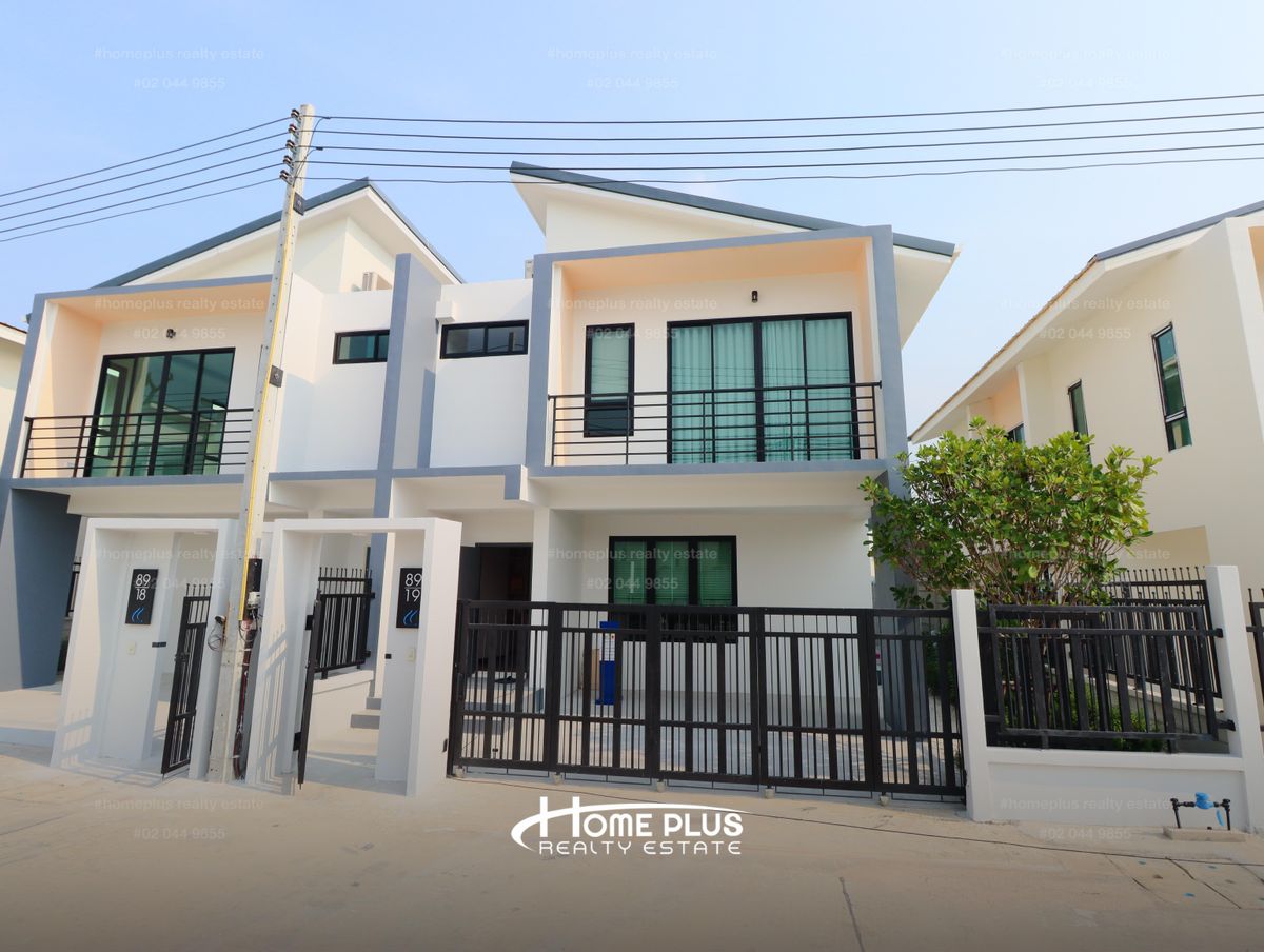 ขายศรีราชา แหลมฉบัง บ้านบึง : บ้านแฝด โครงการมนทรีโอ แกรนด์ ศรีราชา (Montrio Grand Sriracha) ใกล้สวนเสือ