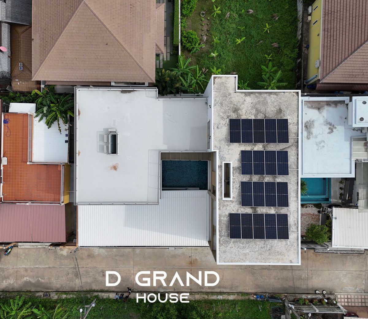 ขายบ้านปิ่นเกล้า จรัญสนิทวงศ์ : ขายบ้านใหม่ สไตล์โมเดิร์น พร้อมลิฟต์ สระว่ายน้ำ & โซลาร์เซลล์ ติด Paseo Park กาญจนาฯ 