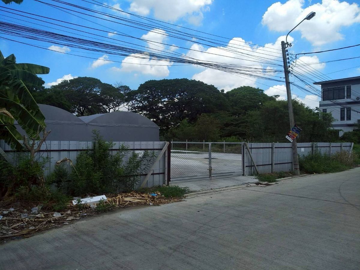 ขายที่ดินลาดกระบัง สุวรรณภูมิ : ที่ดินเปล่า 252 ตร.ว. ซอยอ่อนนุช 53 / (ขาย), Land 252 sq.w. Soi On Nut 53 / (SALE) FON037