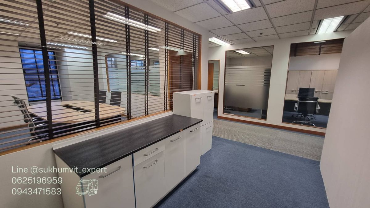 ให้เช่าสำนักงานนานา : Bts นานา ให้เช่าออฟฟิศตกแต่งเรียบร้อย 97 ตร.ม. พร้อมเฟอร์นิเจอร์ ย้ายเข้ามาทำงานได้เลย