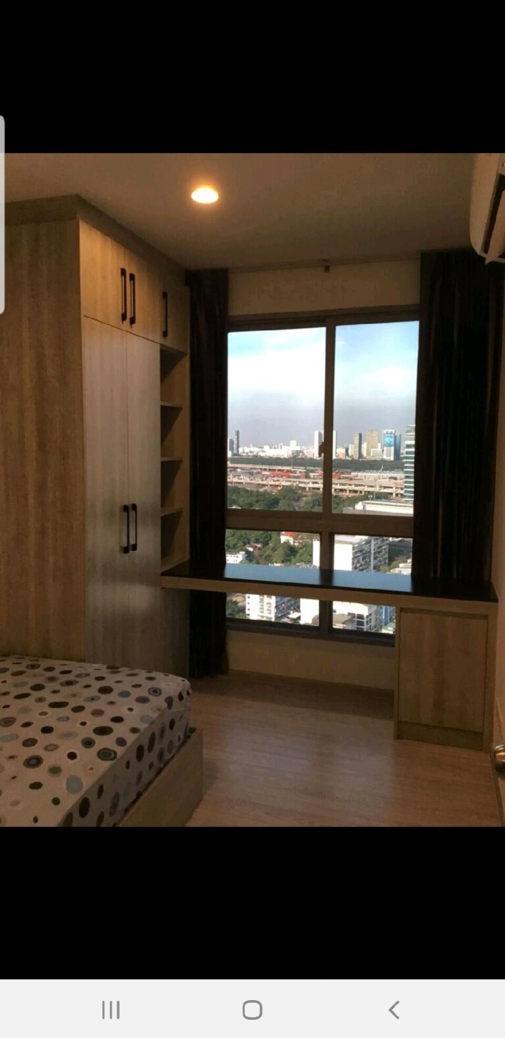 เช่า 2 นอน Ideo Mobi Fully Furnished 47.5 sqm. Loading...