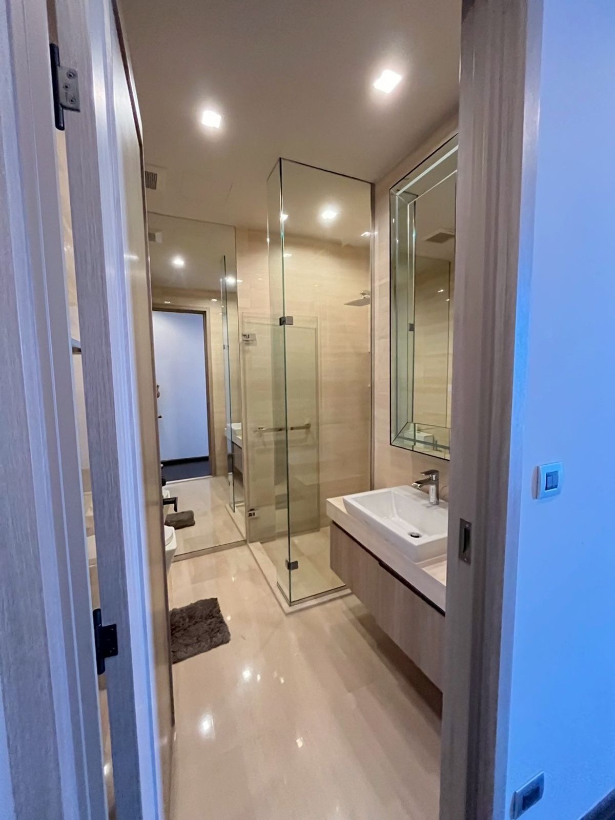 ให้เช่าคอนโดสุขุมวิท อโศก ทองหล่อ : XXXIX BY SANSIRICONDO ⭐️LUXURY+PRIVATE SPACE ⭐️