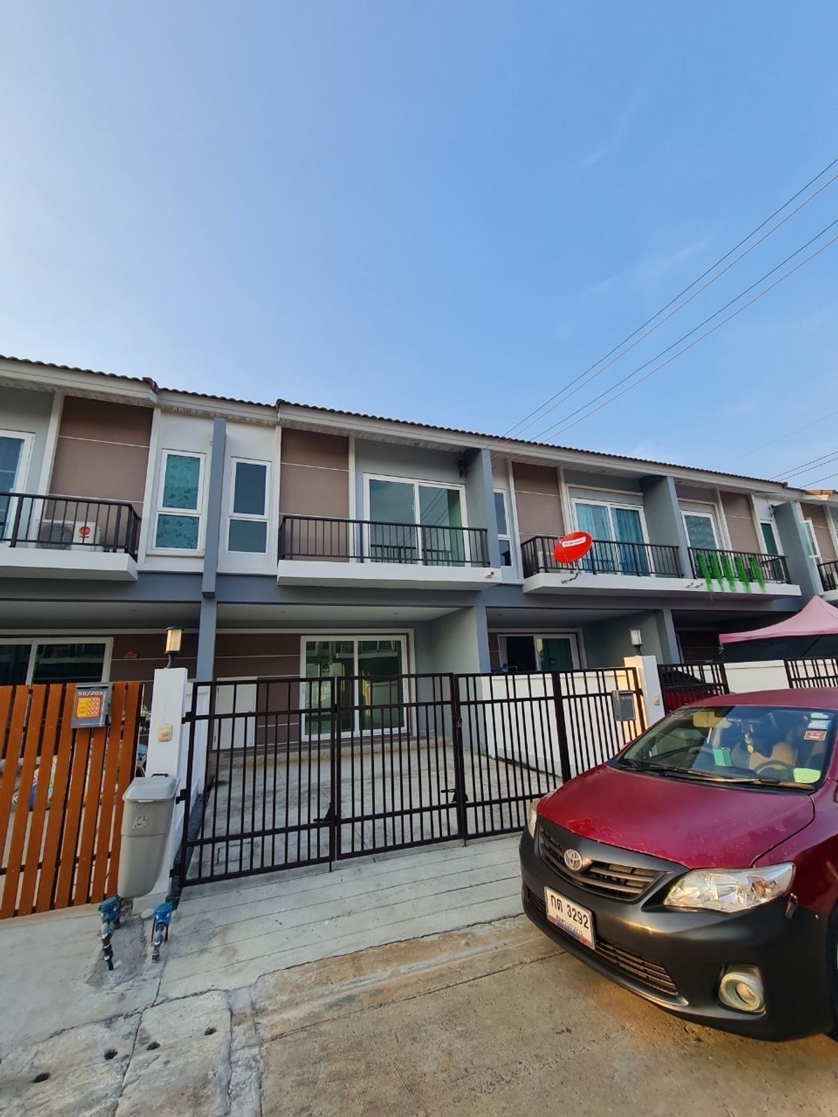 For SaleTownhomePathum Thani,Rangsit, Thammasat : Urgent sale Supalai Bella Project
