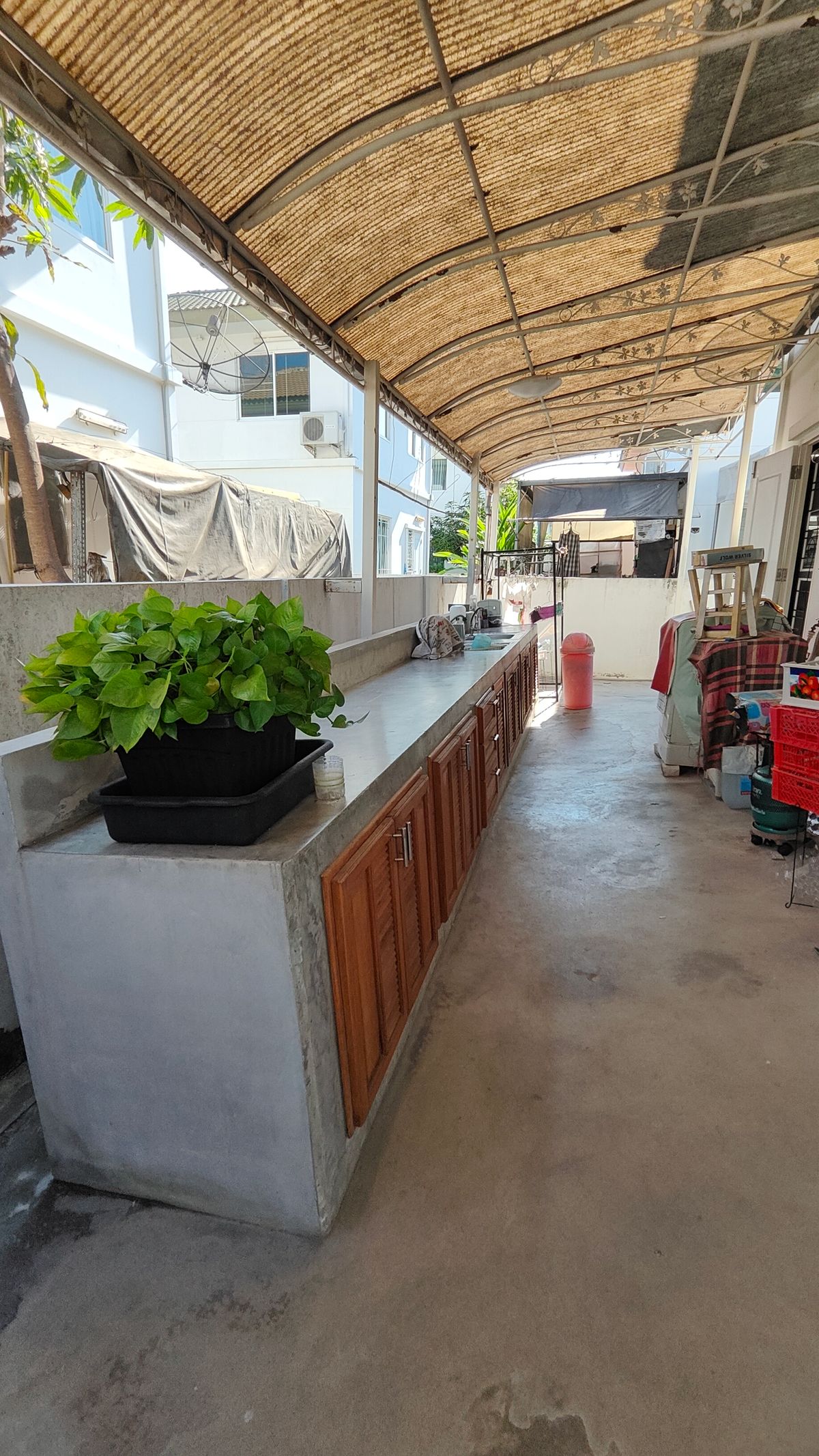 ขายบ้านพระราม 2 บางขุนเทียน : ขายบ้านเดี่ยว อินนิซิโอ พระราม 2  หน้าบ้านติดสวนกว้าง  ใกล้ส่วนกลาง บ้านต้นโครงการ