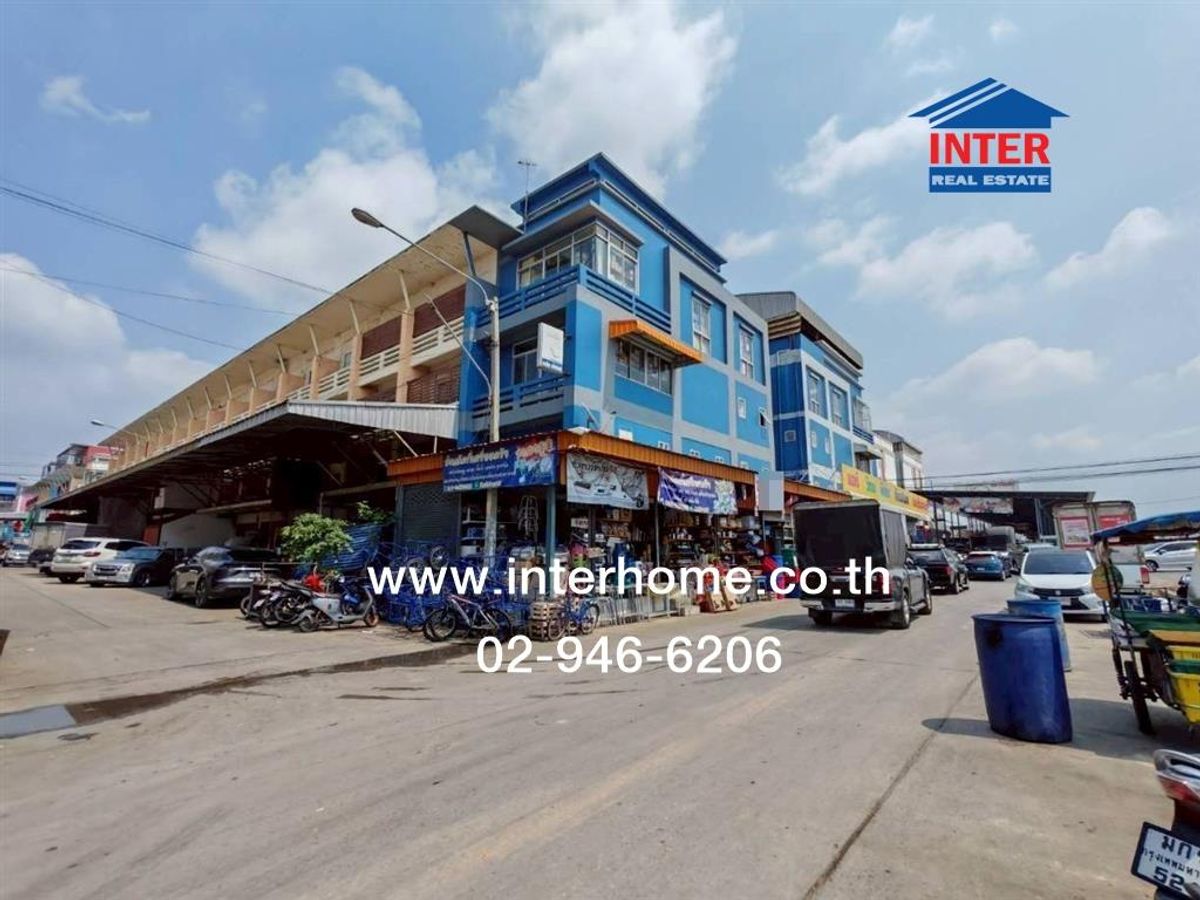 For SaleShop HousePathum Thani,Rangsit, Thammasat : Commercial building 3.5, 19.2 sq.w., a commercial building near the Thai market, Phahonyothin Road, Khlong Luang Road, Khlong Luang, Pathum Thani