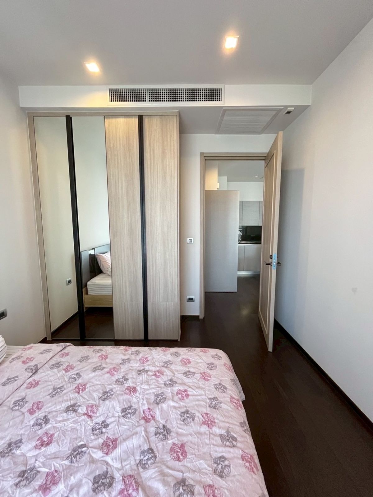 ให้เช่าคอนโดสุขุมวิท อโศก ทองหล่อ : XXXIX BY SANSIRICONDO ⭐️LUXURY+PRIVATE SPACE ⭐️