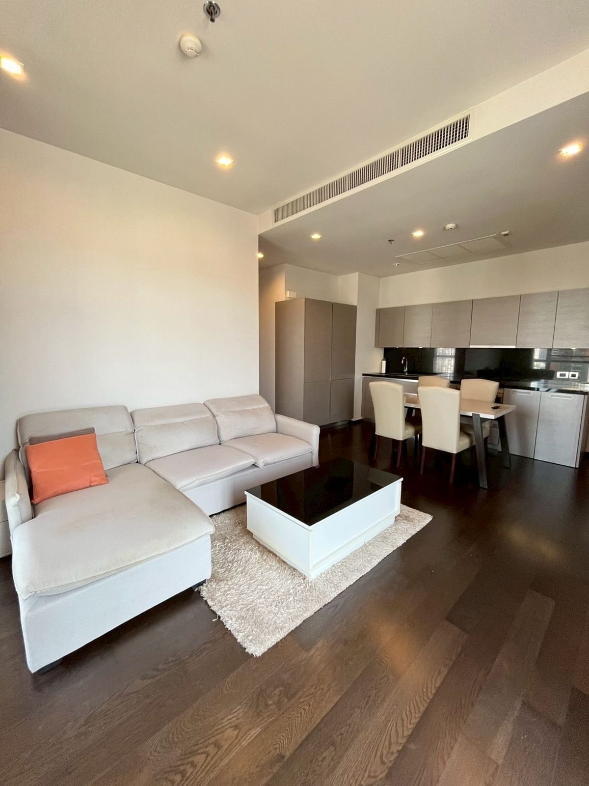 ให้เช่าคอนโดสุขุมวิท อโศก ทองหล่อ : XXXIX BY Sansiri  (For-Rent)2Bedroom2Bathroom พร้อมอยู่
