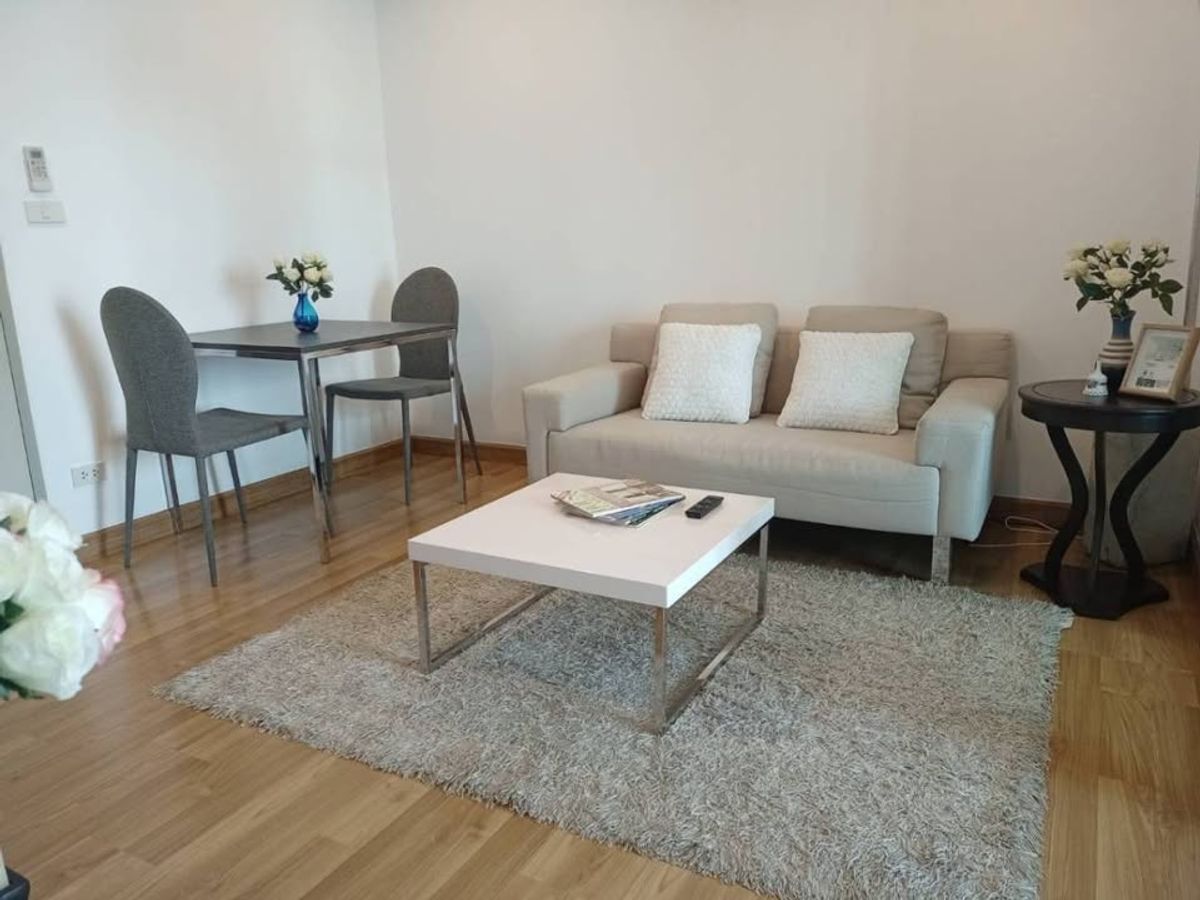 For RentCondoKasetsart, Ratchayothin : PREMIO VETRO KASET BTS Condo Rental