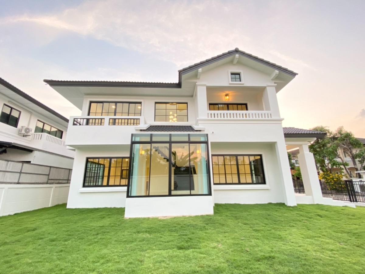 For SaleHouseEakachai, Bang Bon : For sale: Luxury single house, 100 sq.w., English style, Ratchapruek Village, Bang Bon 4, newly decorated, near The Mall Bang Khae, owner sells himself.