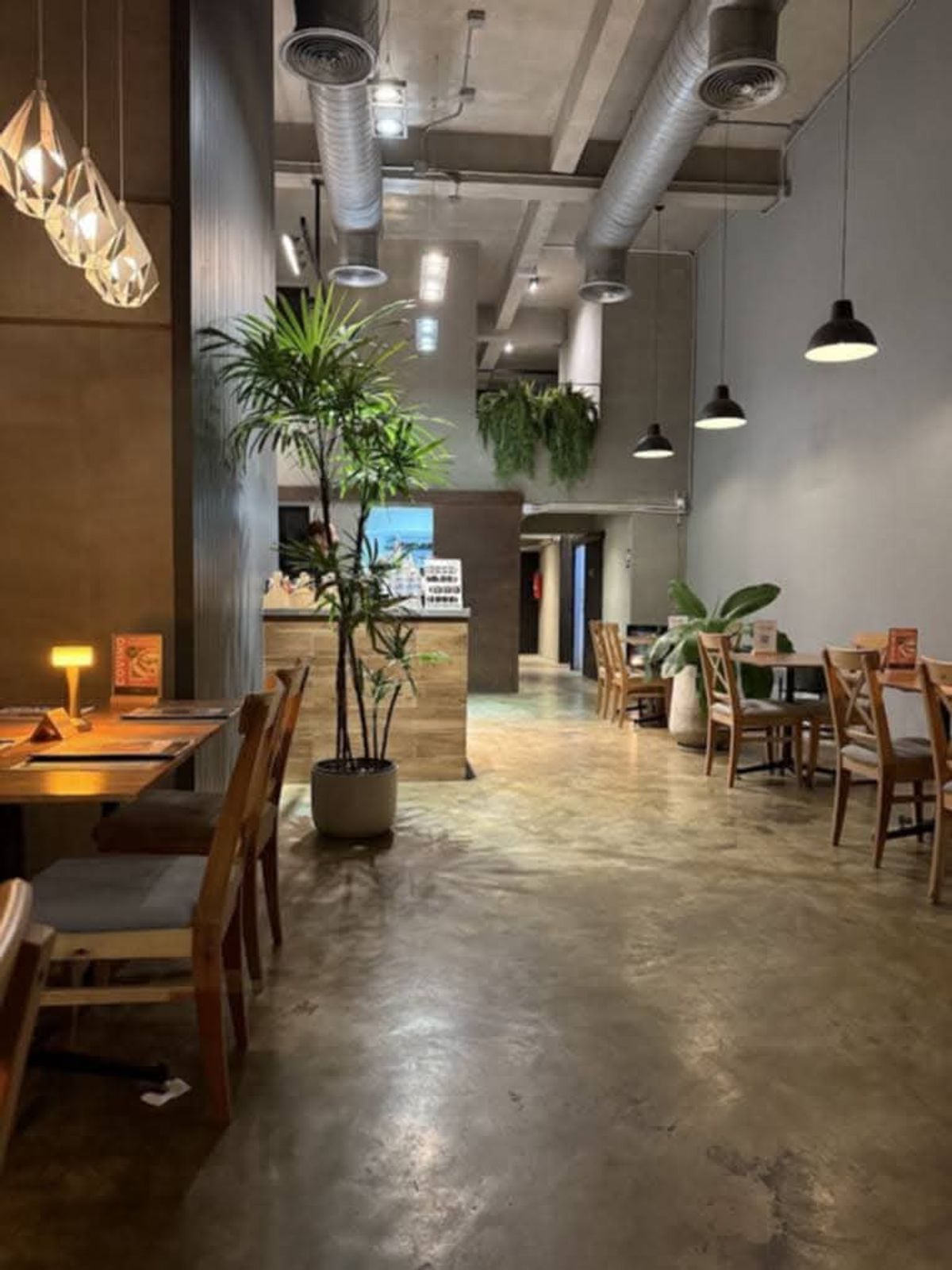 เซ้งร้านค้า/ตลาดนัดสุขุมวิท อโศก ทองหล่อ : เซ้งร้านอาหารหรู ย่านทองหล่อ – โอกาสทองของนักลงทุน ทำเลผู้ซื้อมีศักยภาพ