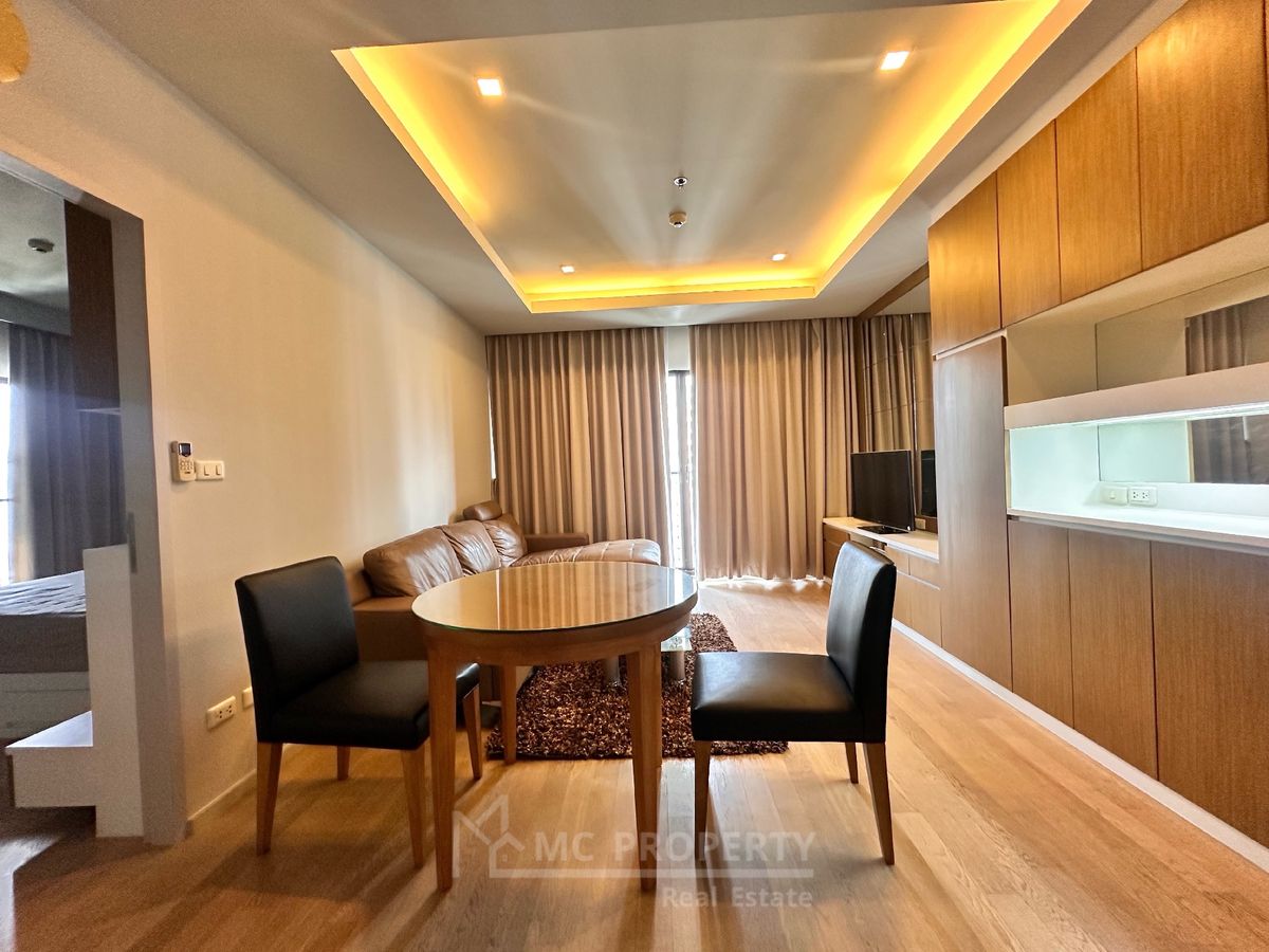 For RentCondoSukhumvit, Asoke, Thonglor : Noble Refine 1 bedroom 52sqm 20fl++ for rent only 40,000 please contact 0816878954