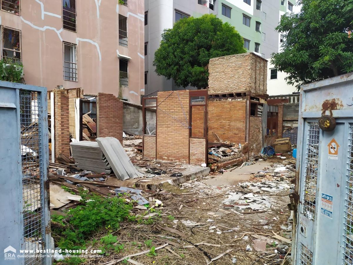 For SaleLandRatchadapisek, Huaikwang, Suttisan : 55 square wah of land for sale, Soi Pracha Songkhro 14, Din Daeng, behind Big C Place, Ratchadaphisek, 500 meters away.