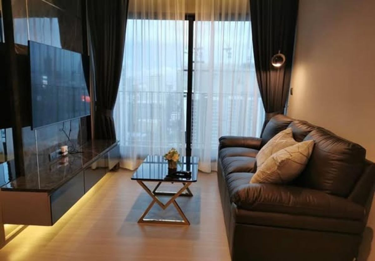 ให้เช่าคอนโดพระราม 9 เพชรบุรีตัดใหม่ RCA : 🎀Luxury Condo for Rent – Life Asoke Rama 9   Price  47k..... 100% Safe Condo