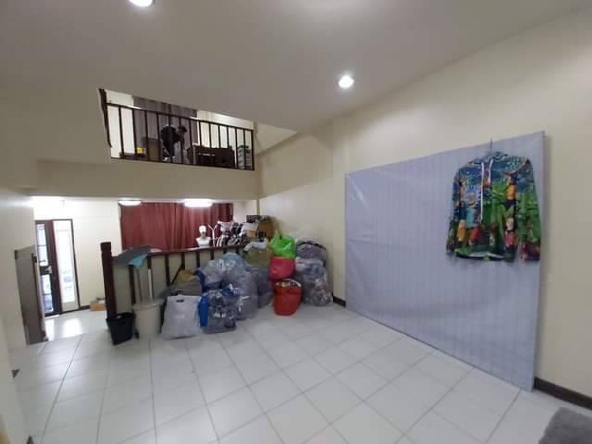 For SaleTownhomeChokchai 4, Ladprao 71, Ladprao 48, : 3 -storey corner house for sale, Ban Klang Mueang Project 1 Ratchada-Mengjai in Wang Thonglang, Bangkok (S4740)