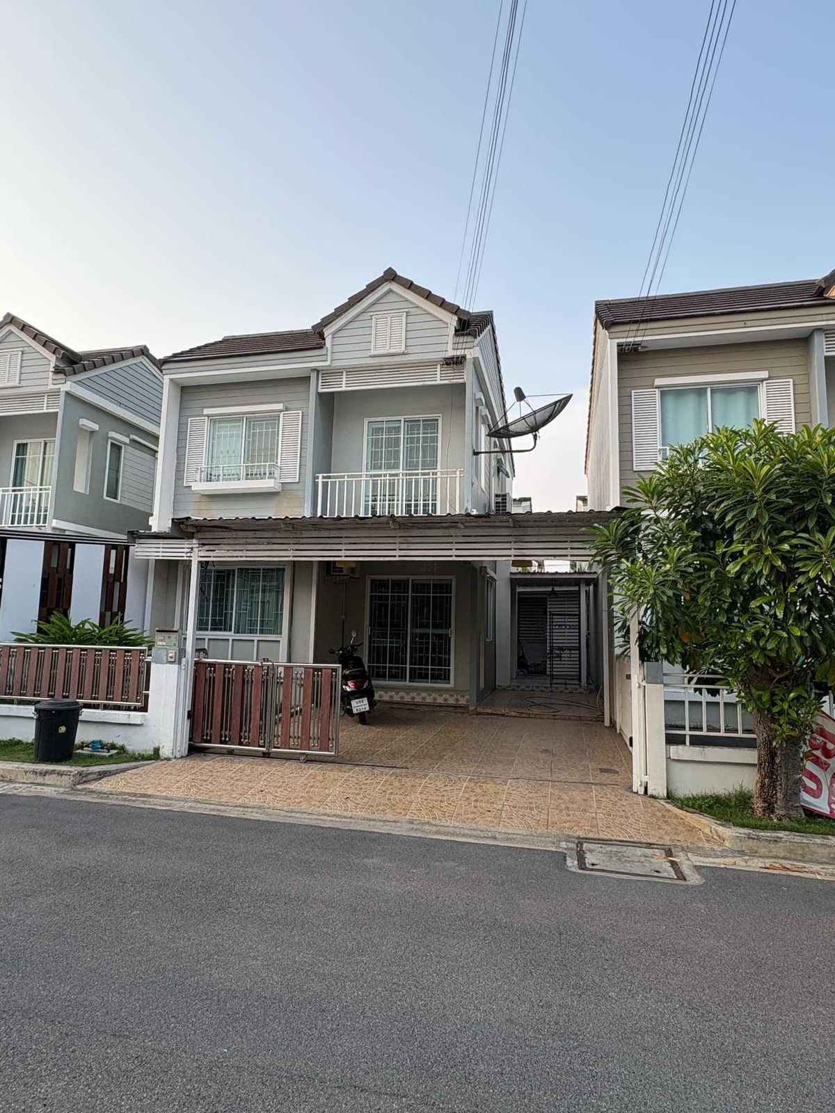 ให้เช่าทาวน์โฮมสมุทรปราการ สำโรง : RENT:รหัสทรัพย์ TT1987 🏘The Village Bangna KM.8 (Village 2)❤️📍ทำเลใกล้เมกาบางนา