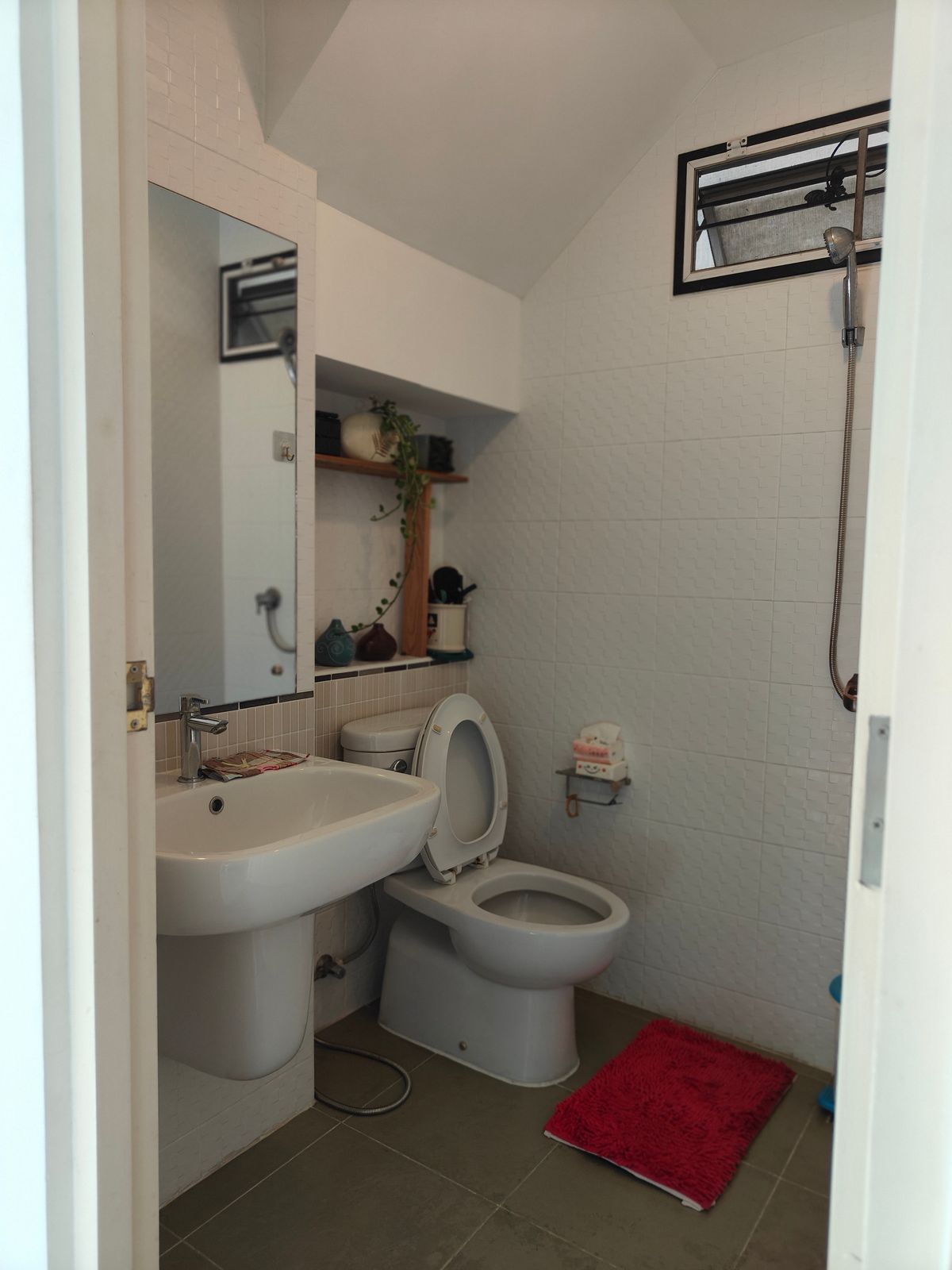 ขายบ้านพระราม 2 บางขุนเทียน : ขายบ้านเดี่ยว อินนิซิโอ พระราม 2  หน้าบ้านติดสวนกว้าง  ใกล้ส่วนกลาง บ้านต้นโครงการ