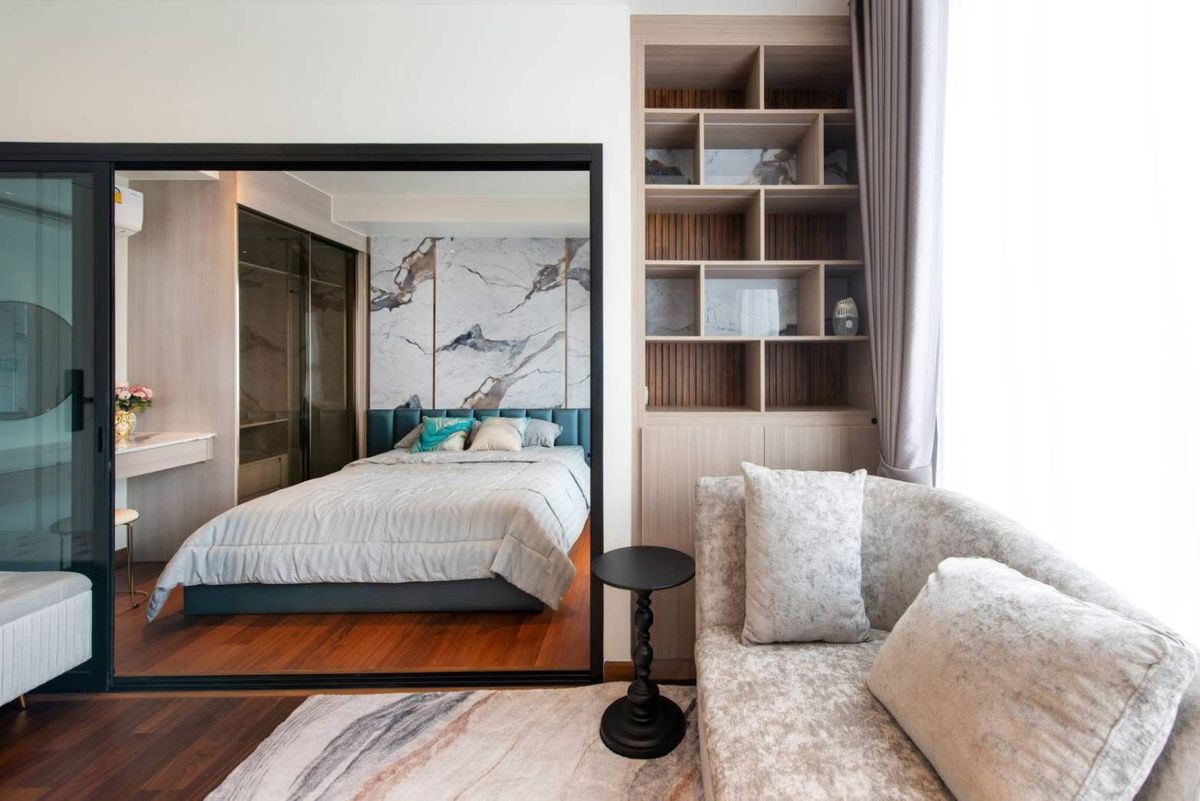 ให้เช่าคอนโดสาทร นราธิวาส : LTH12271 – Altitude Symphony FOR RENT Size 30 sqm. 1 bed 1 bath Near BTS Surasak Station ONLY 30K/Month