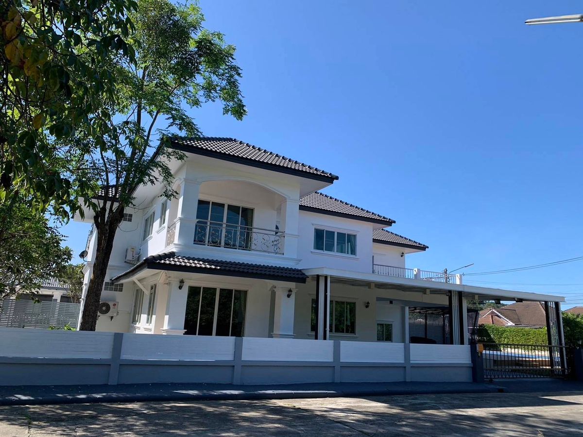 For RentHouseChiang Mai : 双层泳池别墅 For RENT: 2-Storey Pool Villa, 2-story house for rent