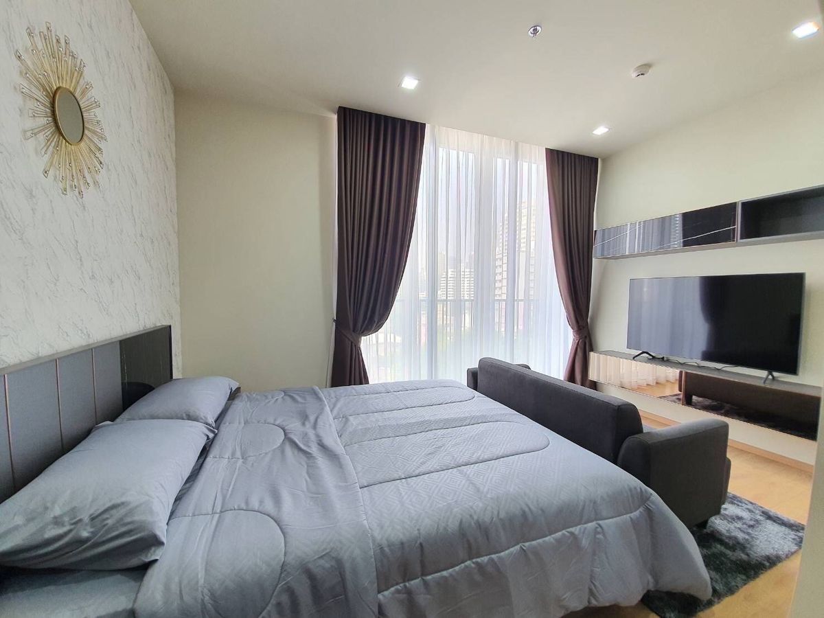 ให้เช่าคอนโดสุขุมวิท อโศก ทองหล่อ : 🌟 Luxury Condo for Rent @Noble Around Sukhumvit 33 | 1BR 28 Sq.m. | Fully Furnished | 24,000 THB 🌟