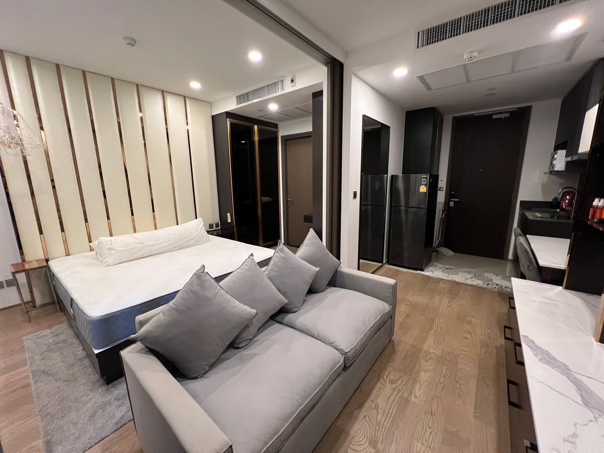 ให้เช่าคอนโดสยาม จุฬา สามย่าน : Condo for rent: ASHTON Chula-Silom (MRT Samyan )MK-02  line @livingbkk