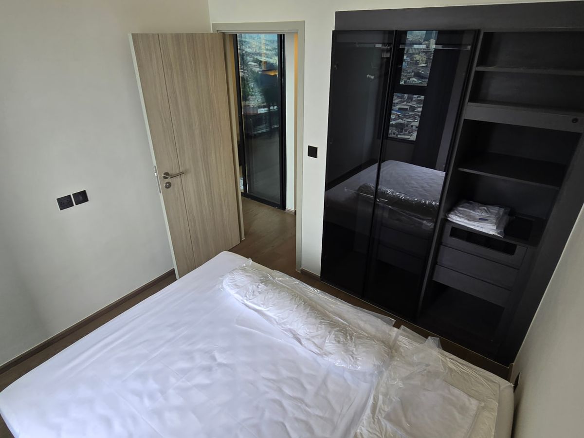 CondoSiam Paragon ,Chulalongkorn,Samyan : Park Origin Chula Samyan【𝐒𝐄𝐋𝐋 & 𝐑𝐄𝐍𝐓】🔥Luxury without showing off - cool with materials, softened with light🔥 Contact Line ID: @hacondo