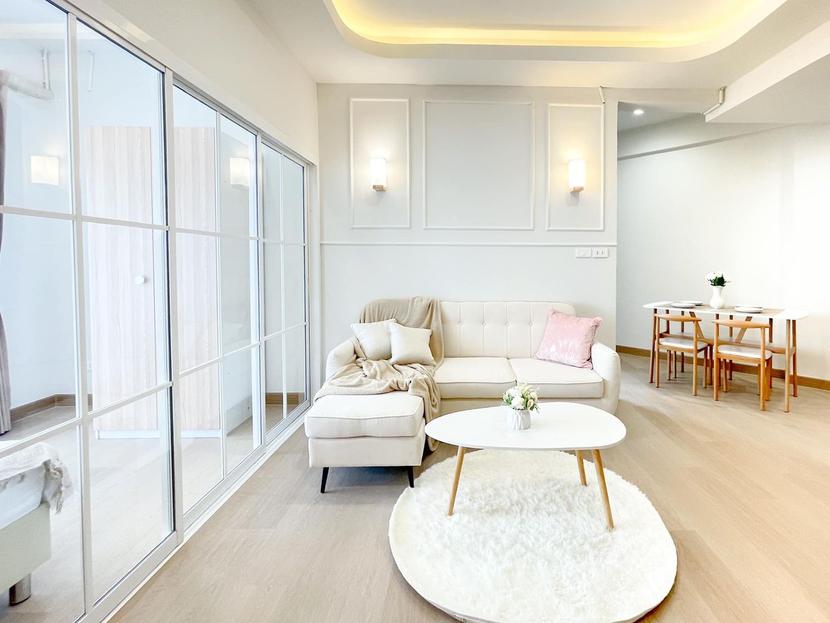 For SaleCondoRamkhamhaeng, Hua Mak : K-6160 sell! Newly decorated corn condo with