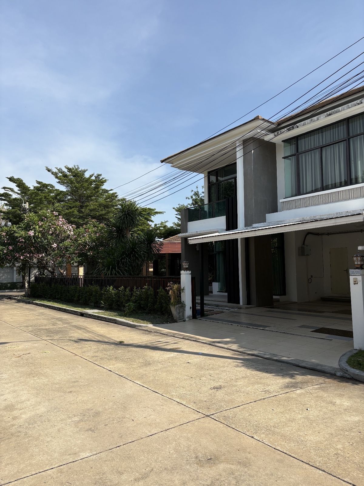 HouseSathorn, Narathiwat : Rental and sale of detached houses, Urban Sathon Village