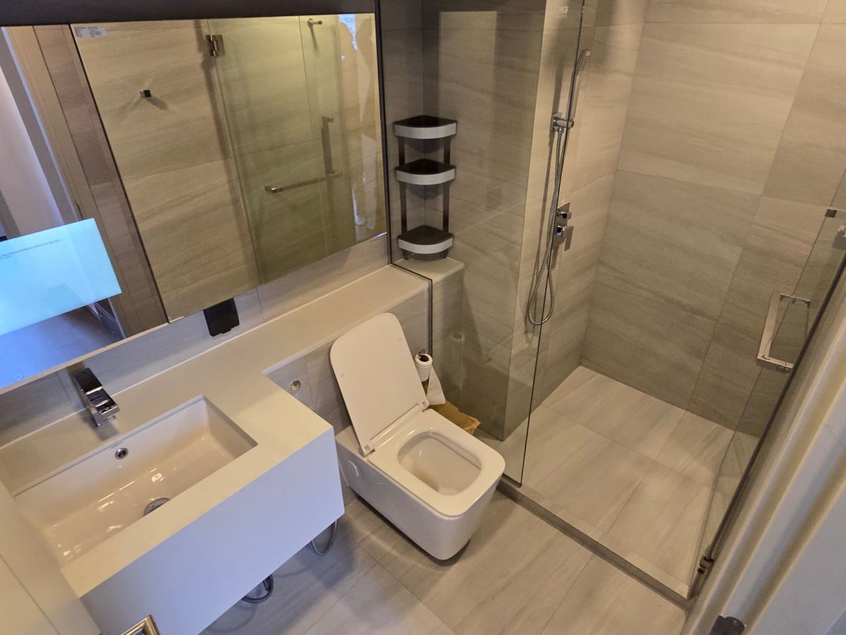 CondoSiam Paragon ,Chulalongkorn,Samyan : Park Origin Chula Samyan【𝐒𝐄𝐋𝐋 & 𝐑𝐄𝐍𝐓】🔥Luxury without showing off - cool with materials, softened with light🔥 Contact Line ID: @hacondo