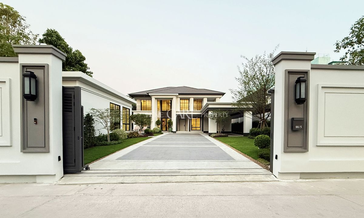 ขายบ้านสมุทรปราการ สำโรง : ELSE Bearing 32 เอลซ์ แบริ่ง Exclusive Pool Villa ที่ดินกว่าครึ่งไร่ พร้อมเรือนรับรอง จากแสนสิริ