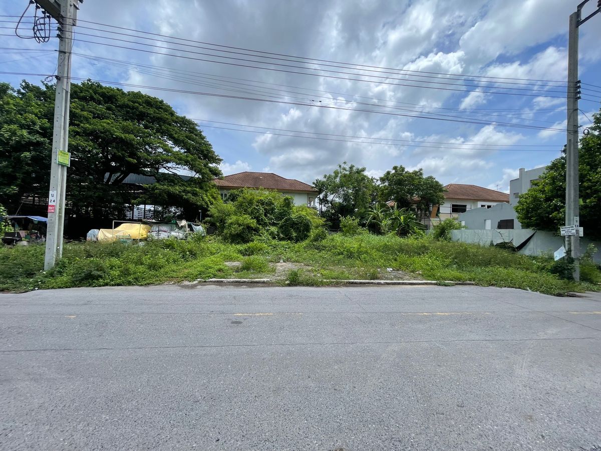 For SaleLandPattanakan, Srinakarin : 📢ที่ดิน เปล่า ใกล้ รถไฟฟ้า ห้างสรรพสินค้า สวนสาธารณะ สนามบินสุวรรณภูมิ เดินทางสะดวกหลายเส้นทาง